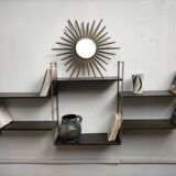 Metal string shelf