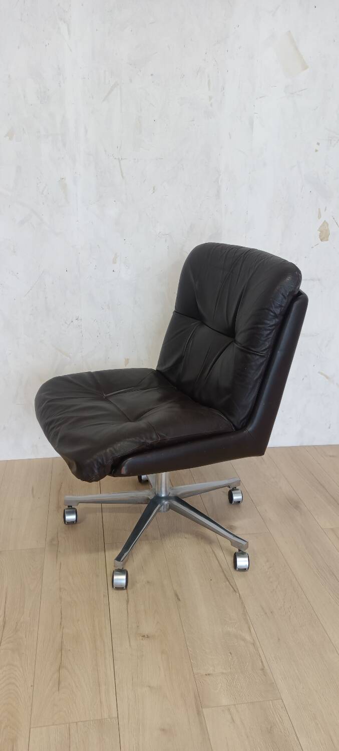 Leather office chair