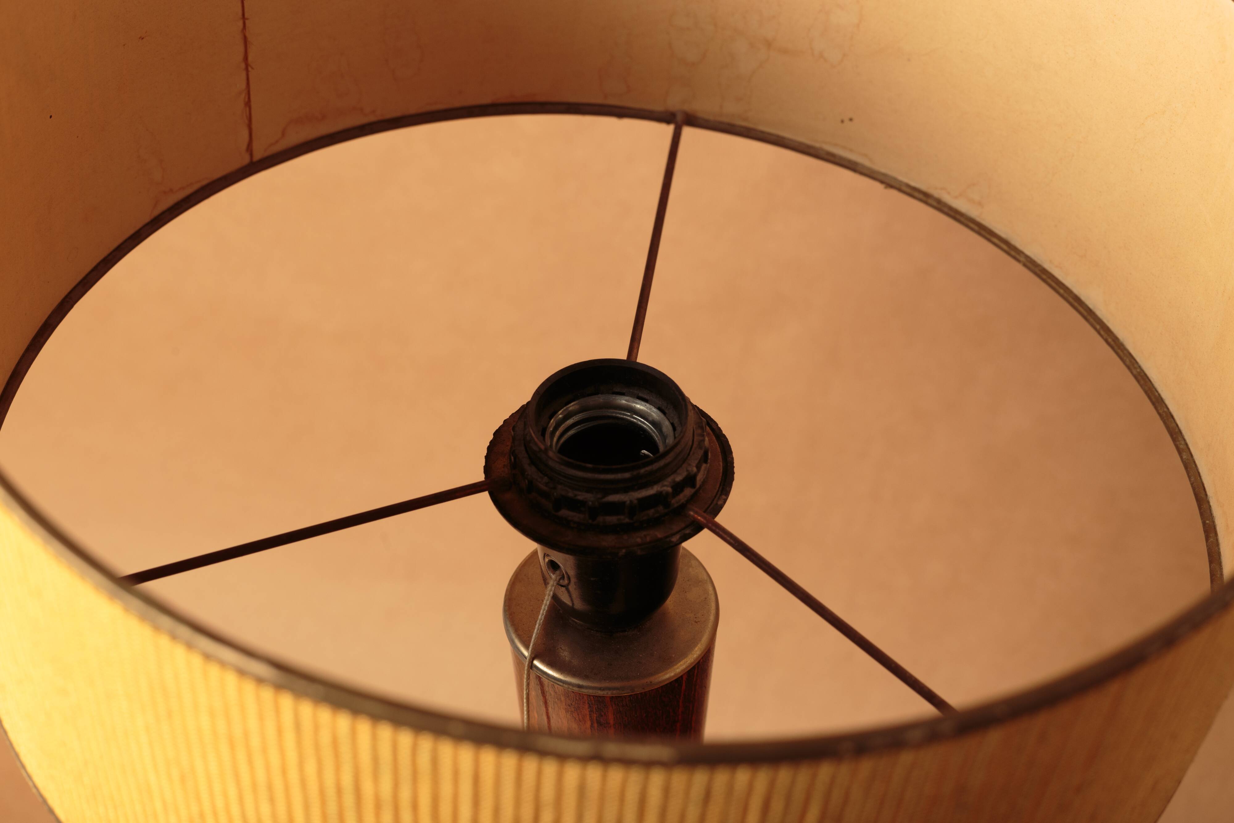 Desk lamp wood foot style mazda vintage 1950