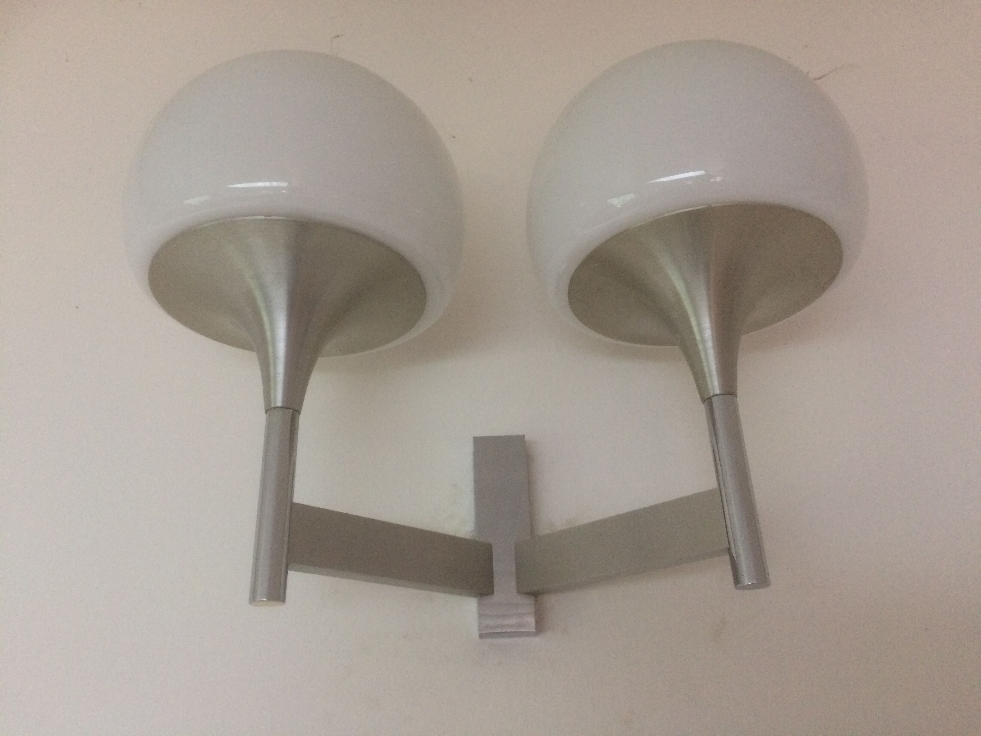 Double sconce from the Sciolari house in Milan