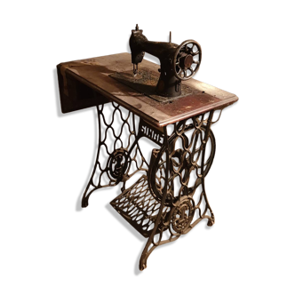 Singer sewing machine