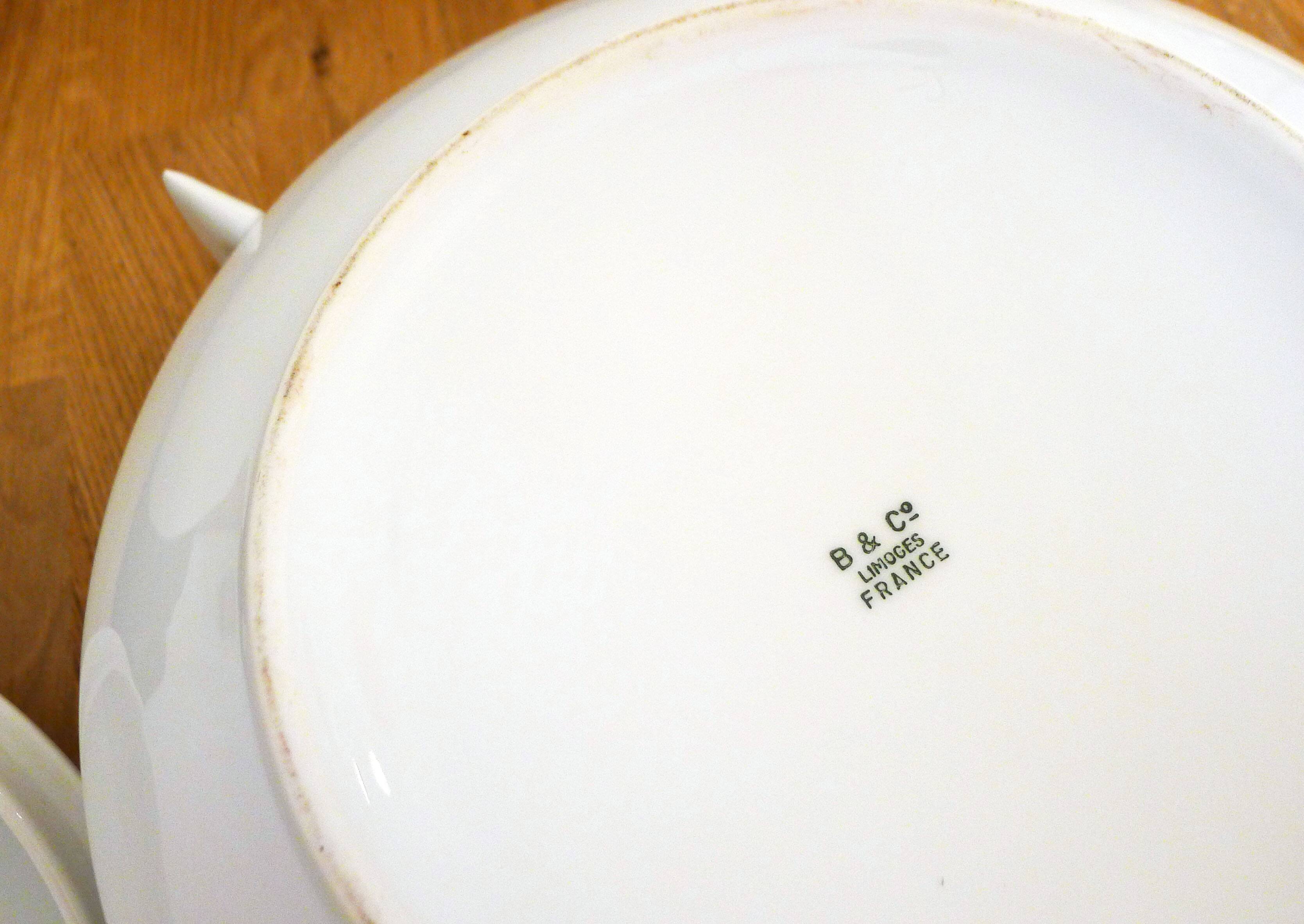 Vegetable dish Ariès design R.Loewy