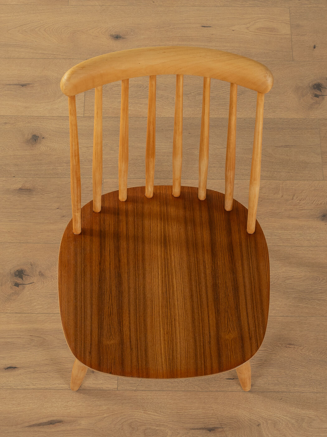 Chaises à broche dans le style d'Ilmari Tapiovaara, années 1960, ensemble de 5