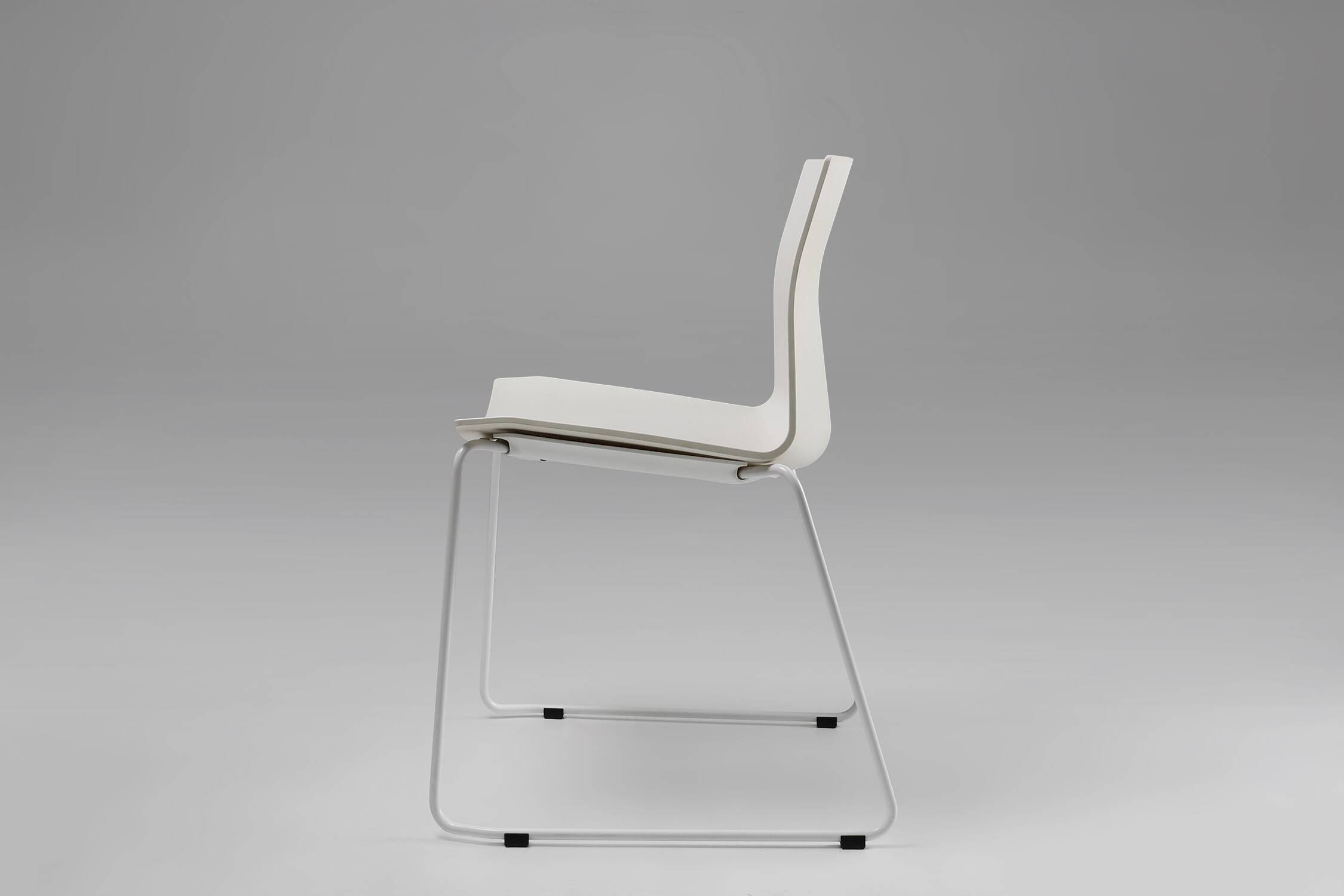 Mid-century white design chair with metal frame and plastic seat, Belgium