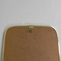 Miroir vintage avec bord en aluminium doré, années 1960