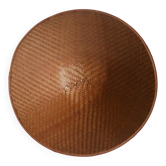 Chapeau conique ancien tressé fabrication artisanale artisanat asiatique traditionnel vintage