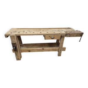 Ancien établi de menuisier