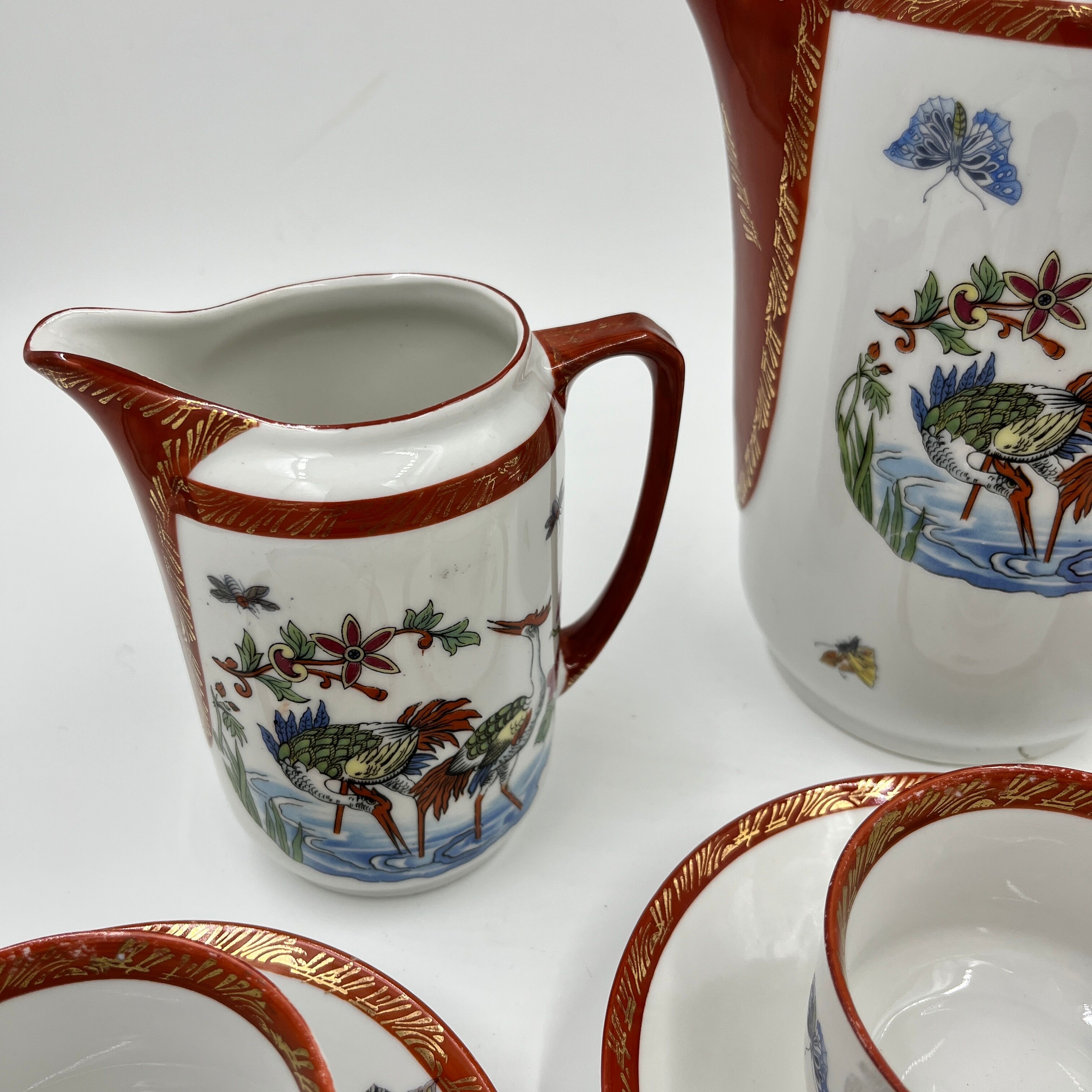 Japanese décor coffee service