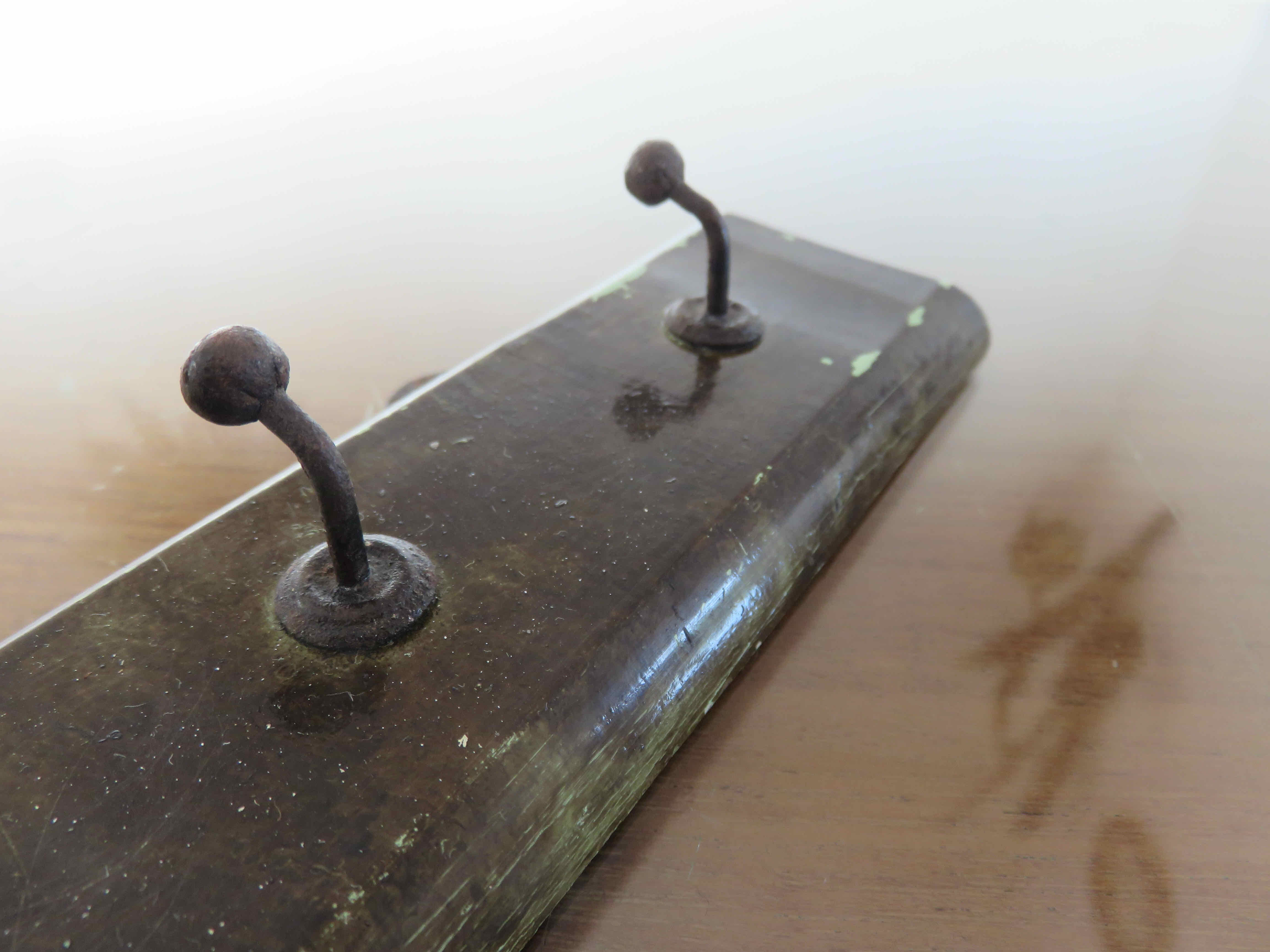 Wooden and metal tea towel door 30s 40