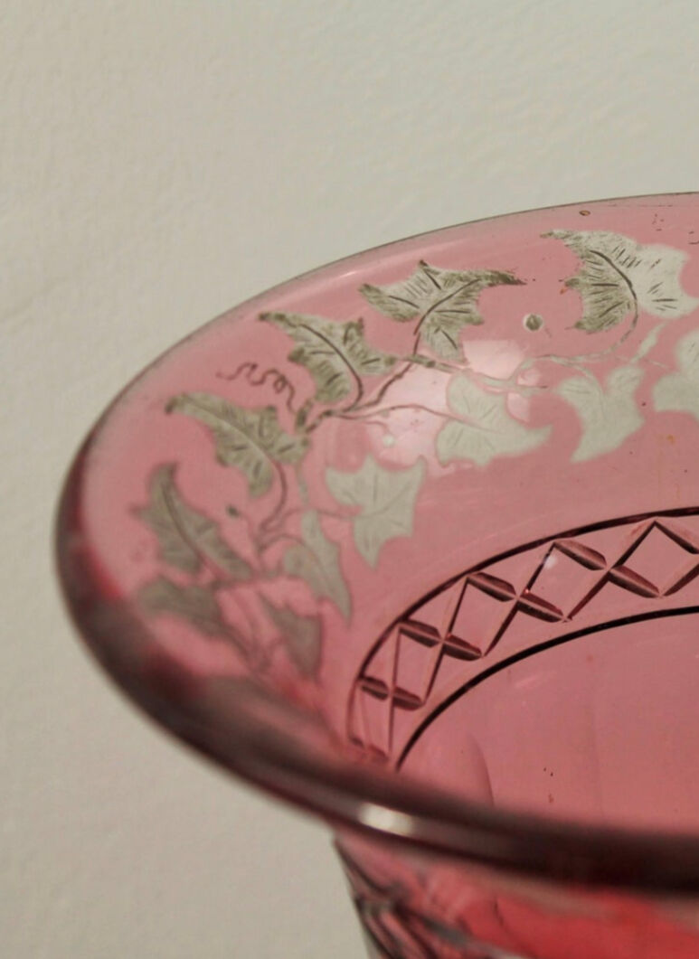 Bohemian red crystal vase decorated with vine leaves, 19th century