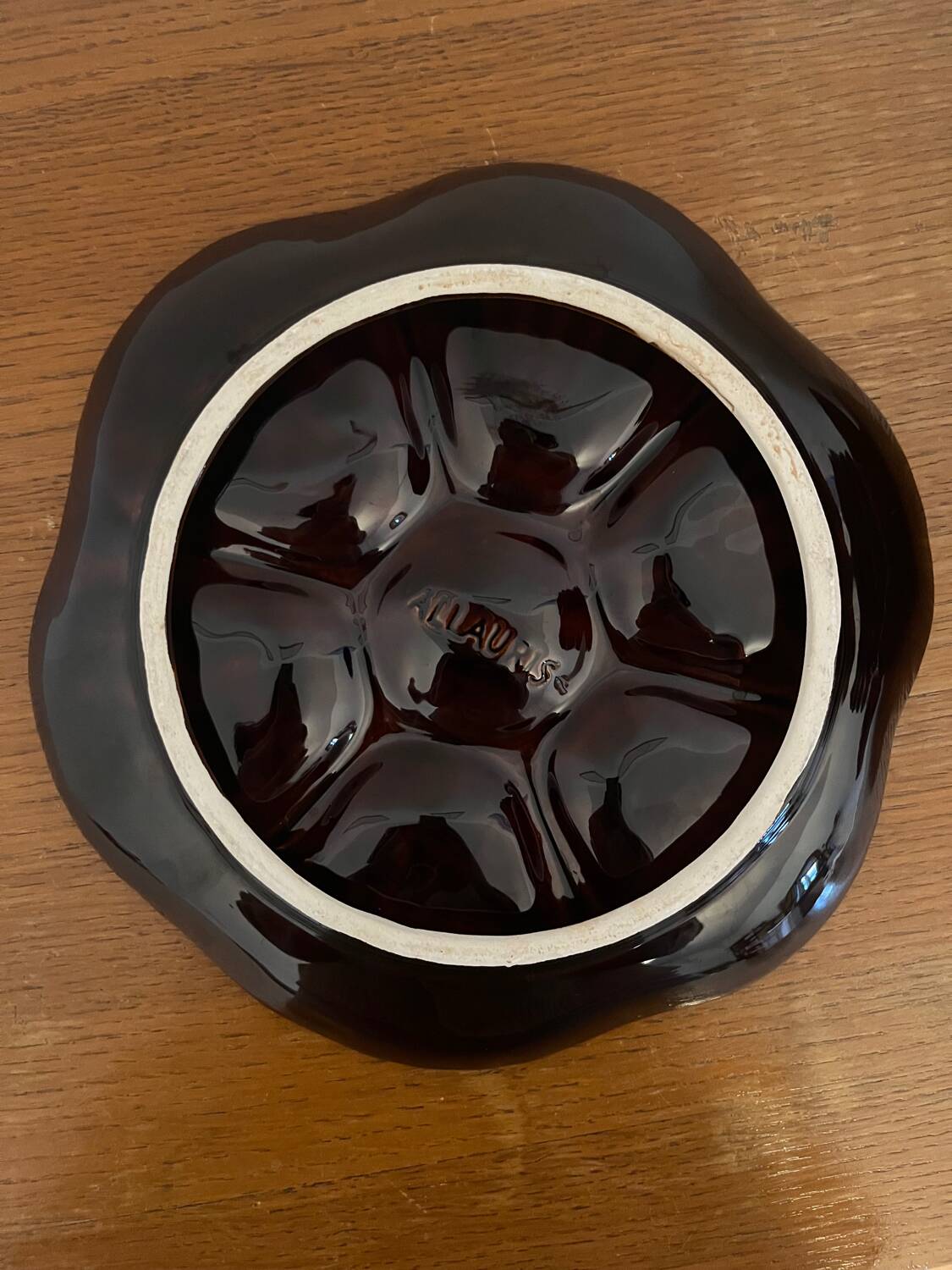 Valloris Oyster Service