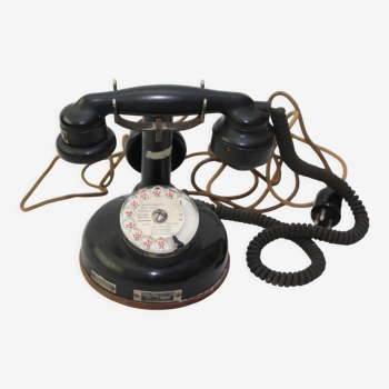 Téléphone noir vintage bakélite années 40