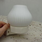 Porcelain or ceramic and art deco opaline wall light