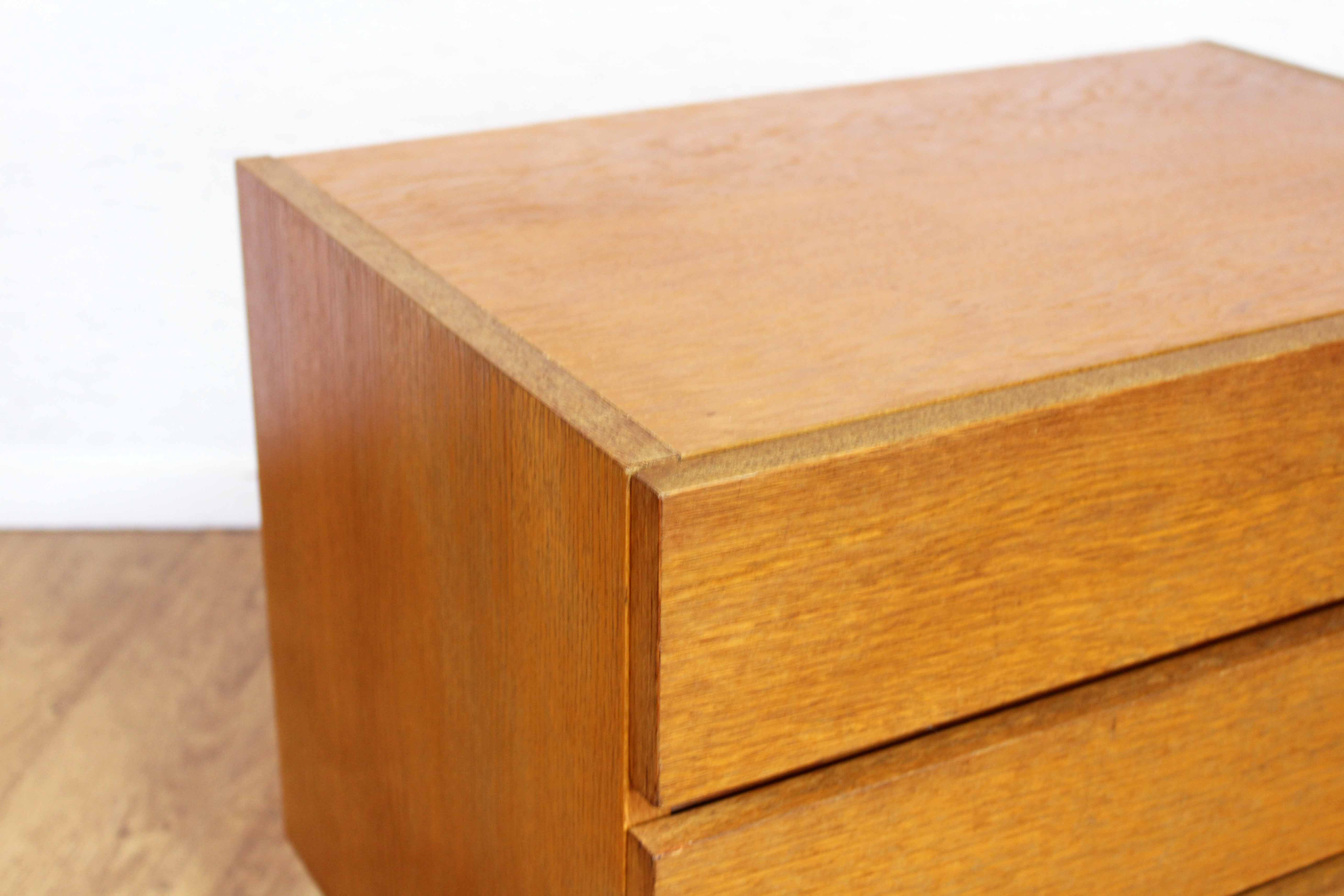 Vintage storage unit