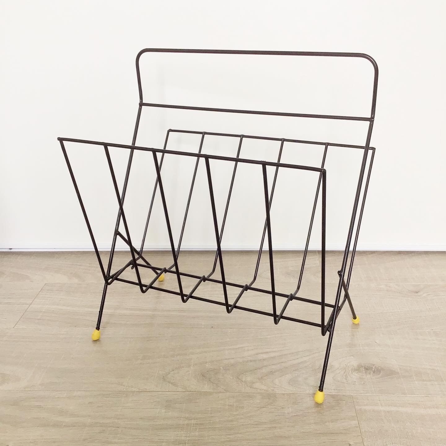 Vintage magazine holder