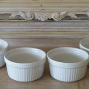 4 ramequins vintage en céramique blanche