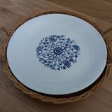 Round wicker tray basket
