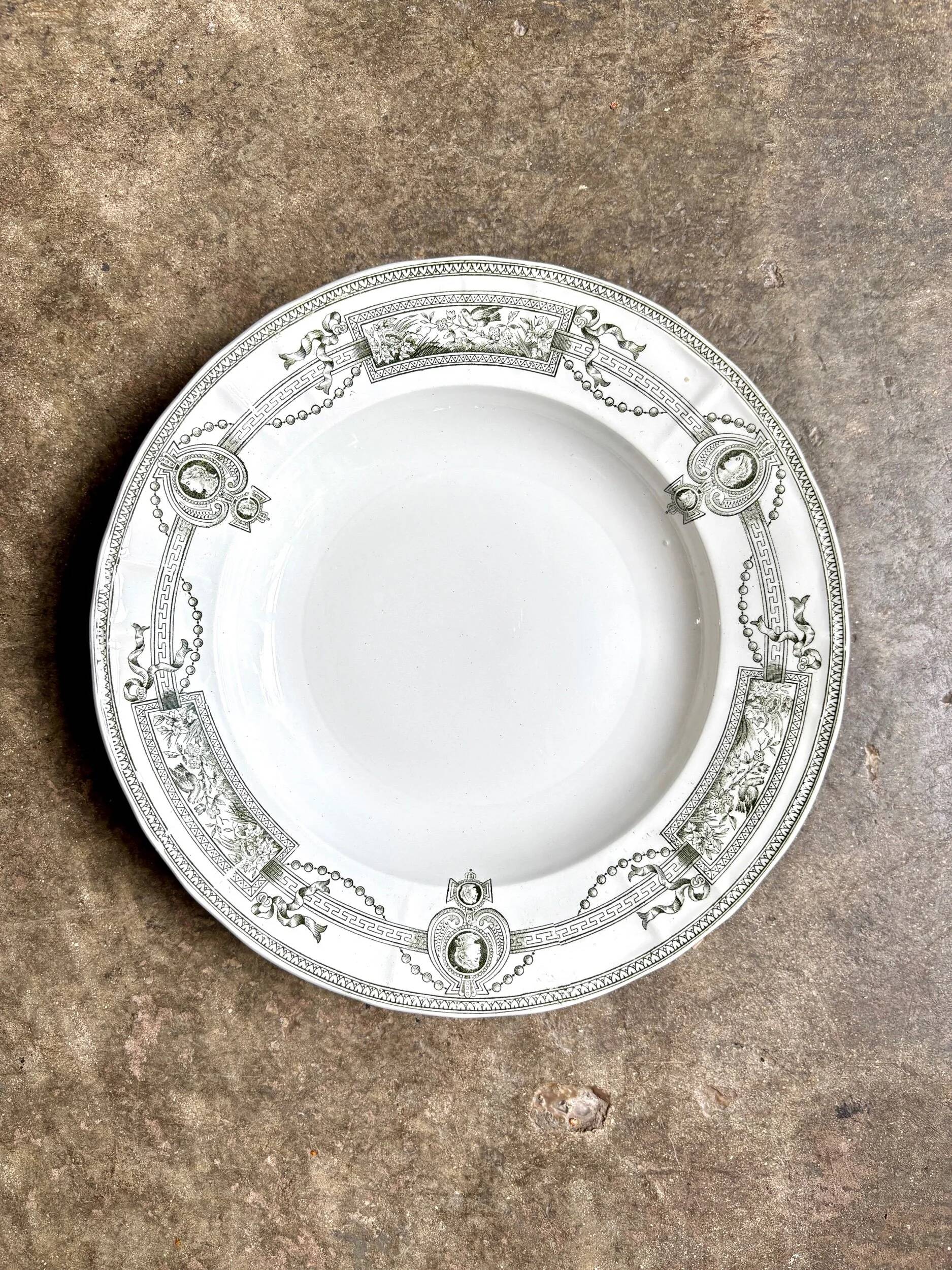 St Amand and Hamage ironstone deep plate, "Medallion" service