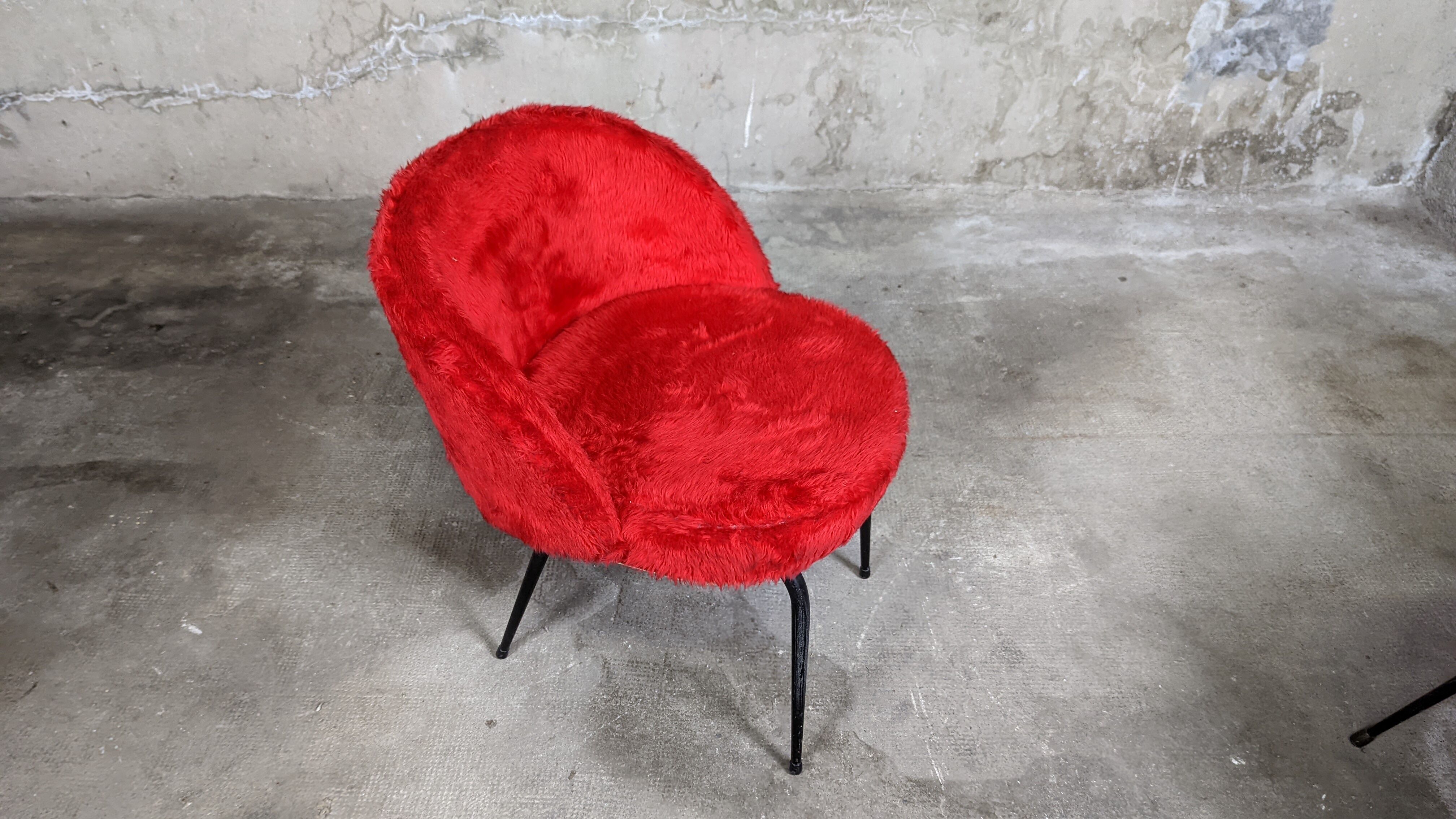 Vintage moumoute chair set