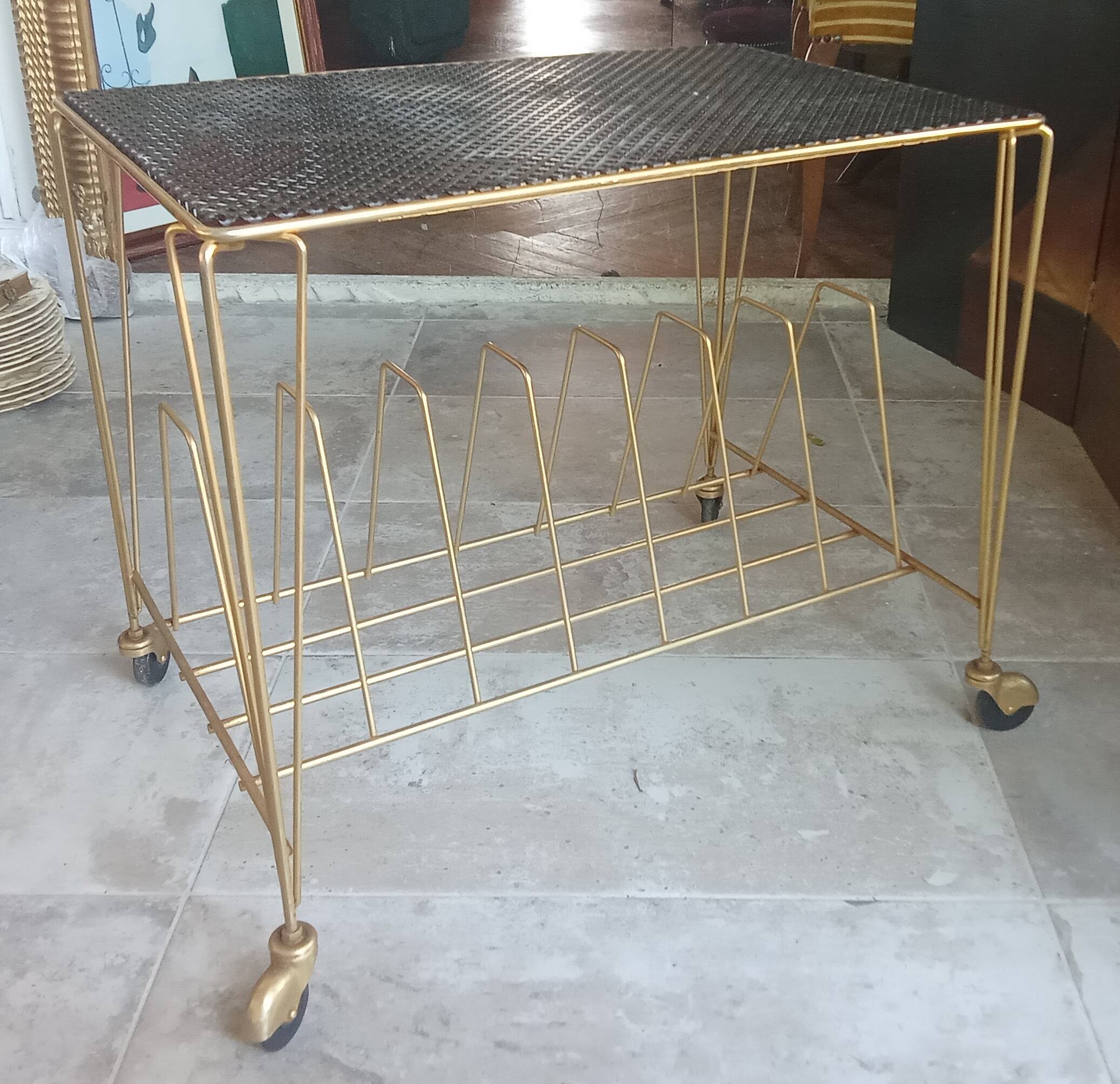 Desserte roulante vintage porte vinyle