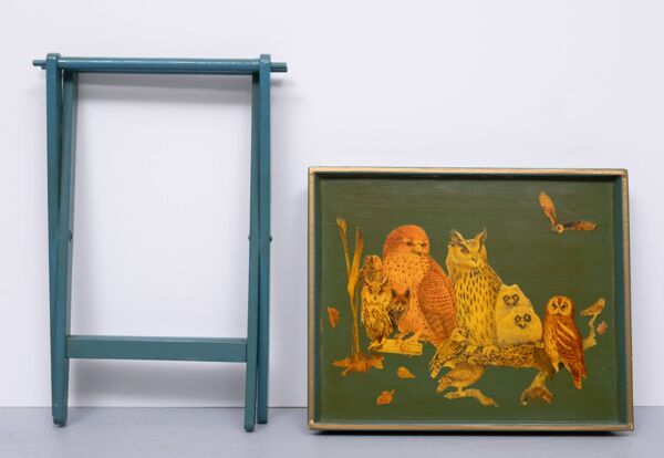 Table de service pieds croisés en forme de hibou turquoise années 1950