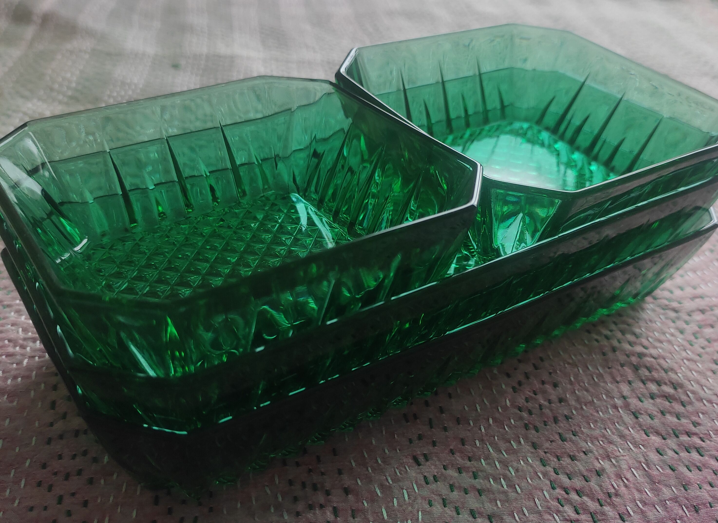 Raviers verts en verre