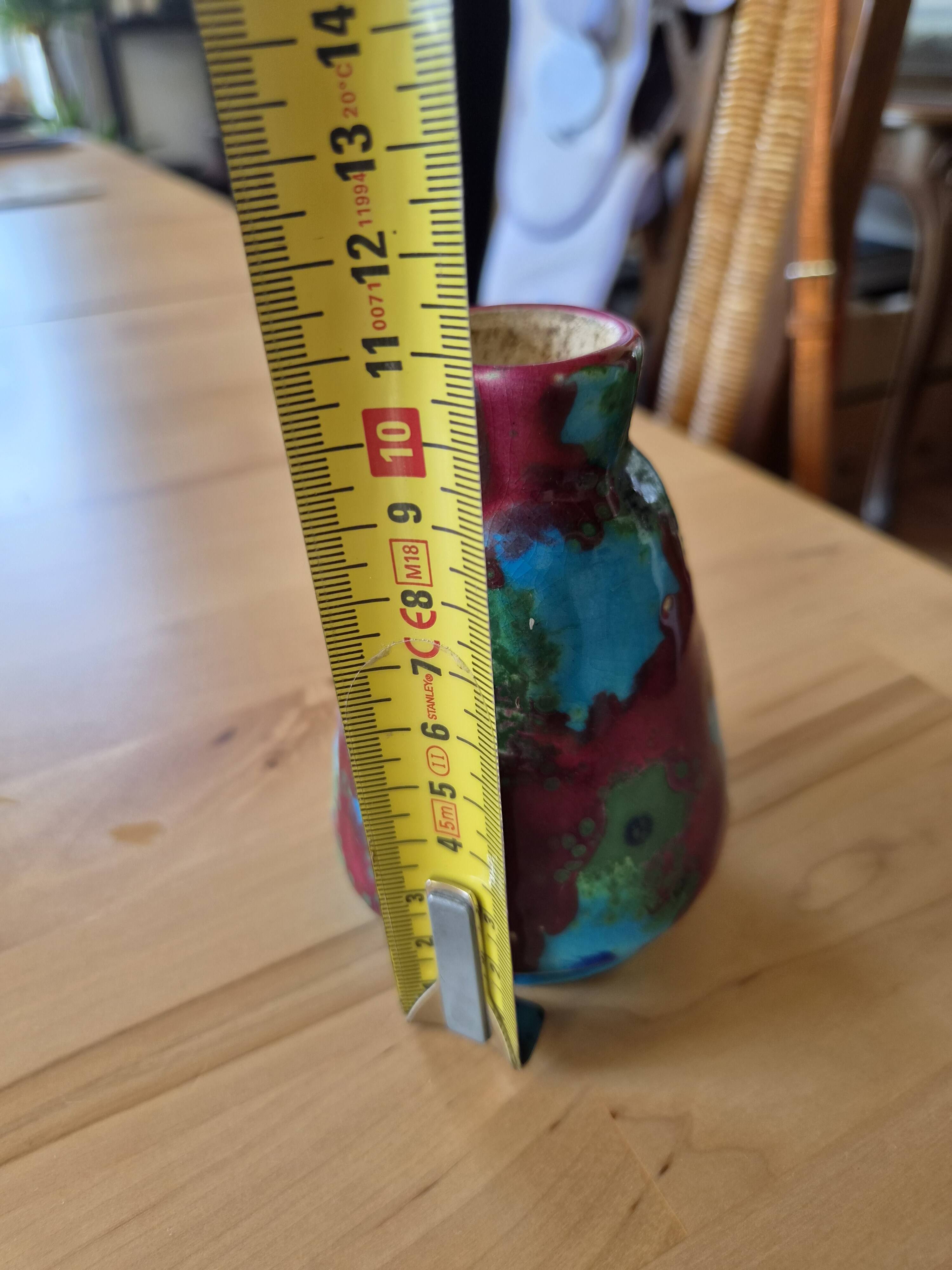 Small vase signed Longwy - Hand-painted enamels - France