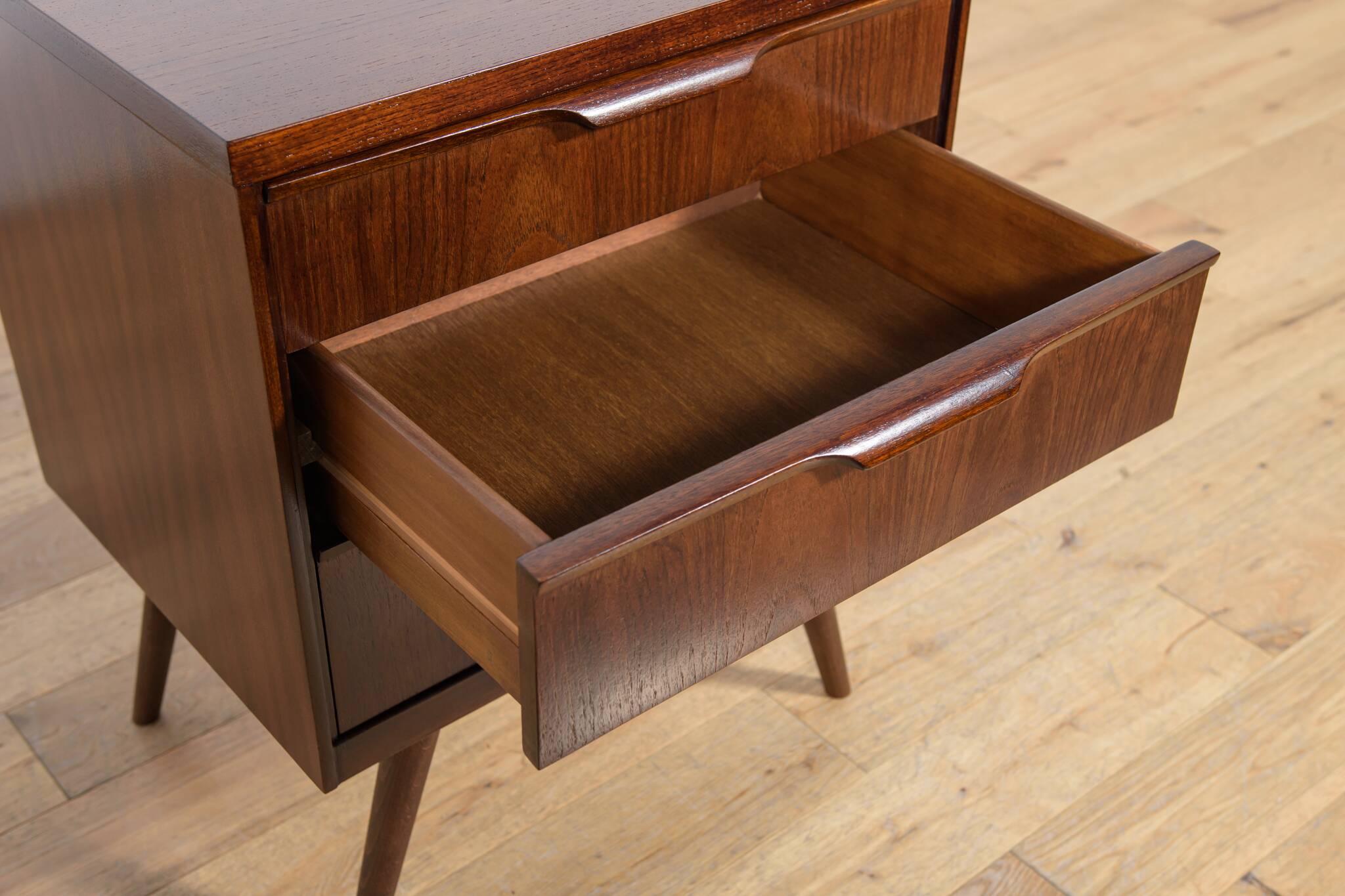 Commode en teck, Danemark, années 1960