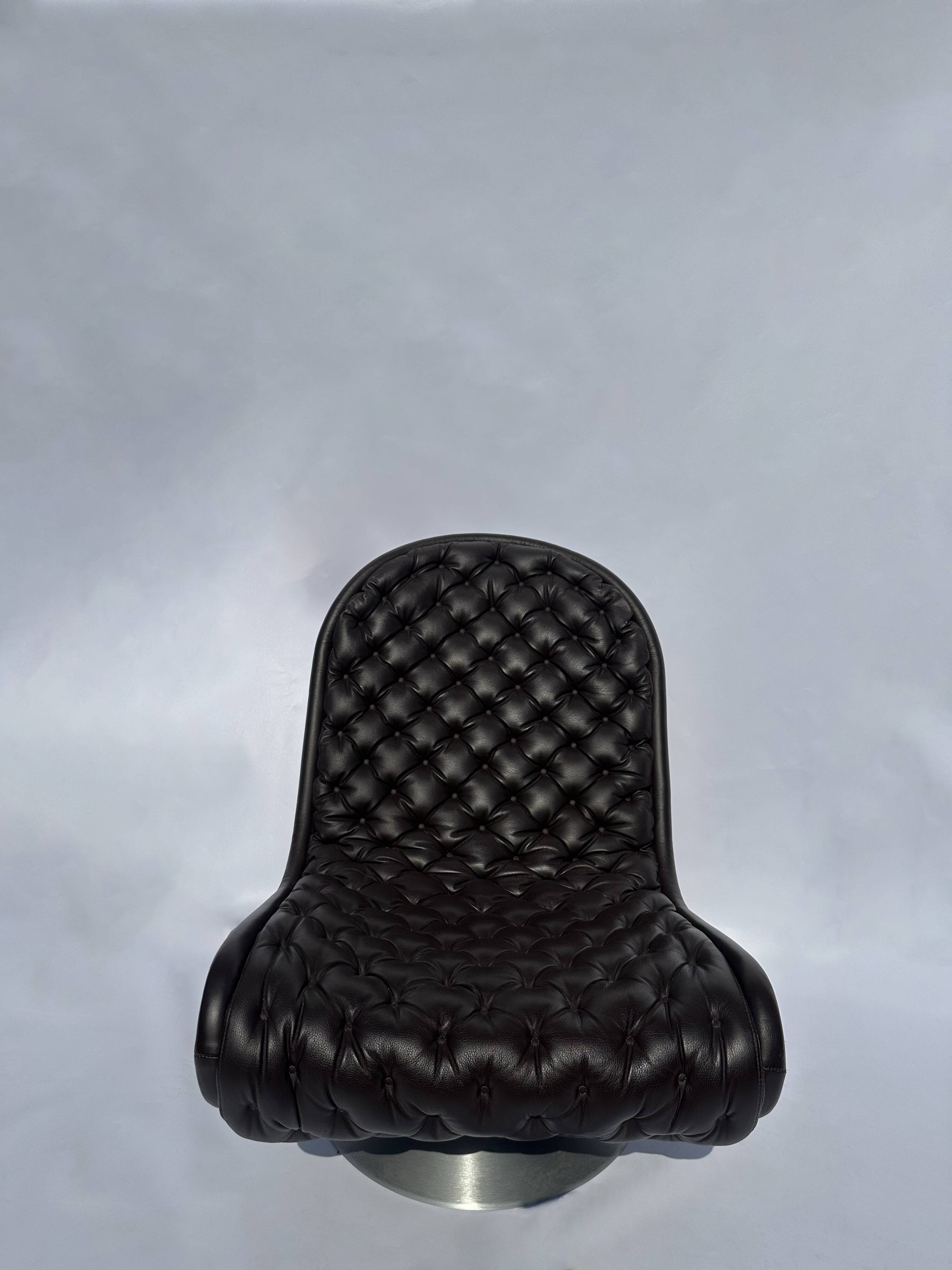 Verner Panton 123 Lounge Chair – Leather Swivel Chair for Fritz Hansen