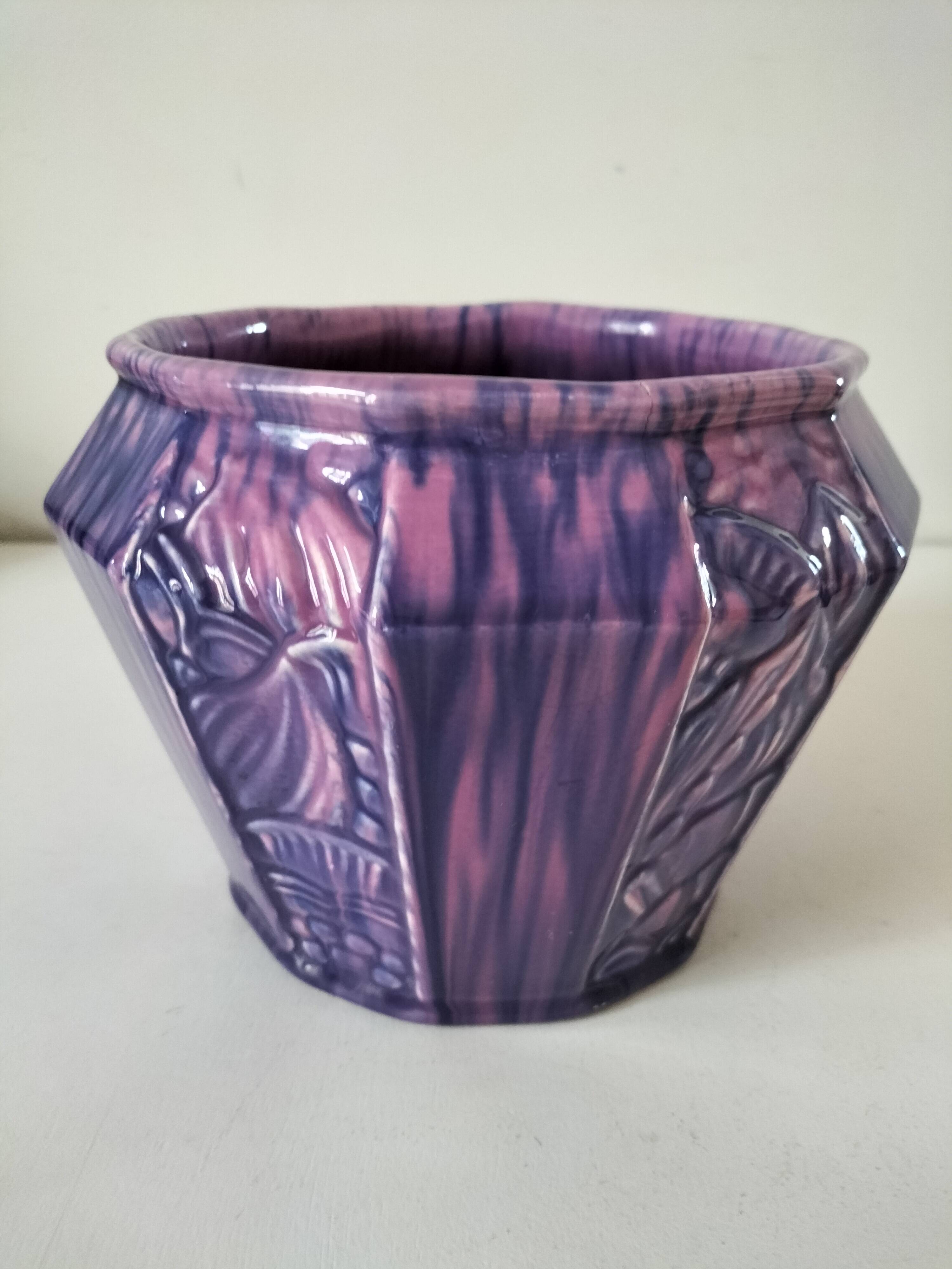 Antique slip pot – Le Bruyn factory, 1930s-1950s