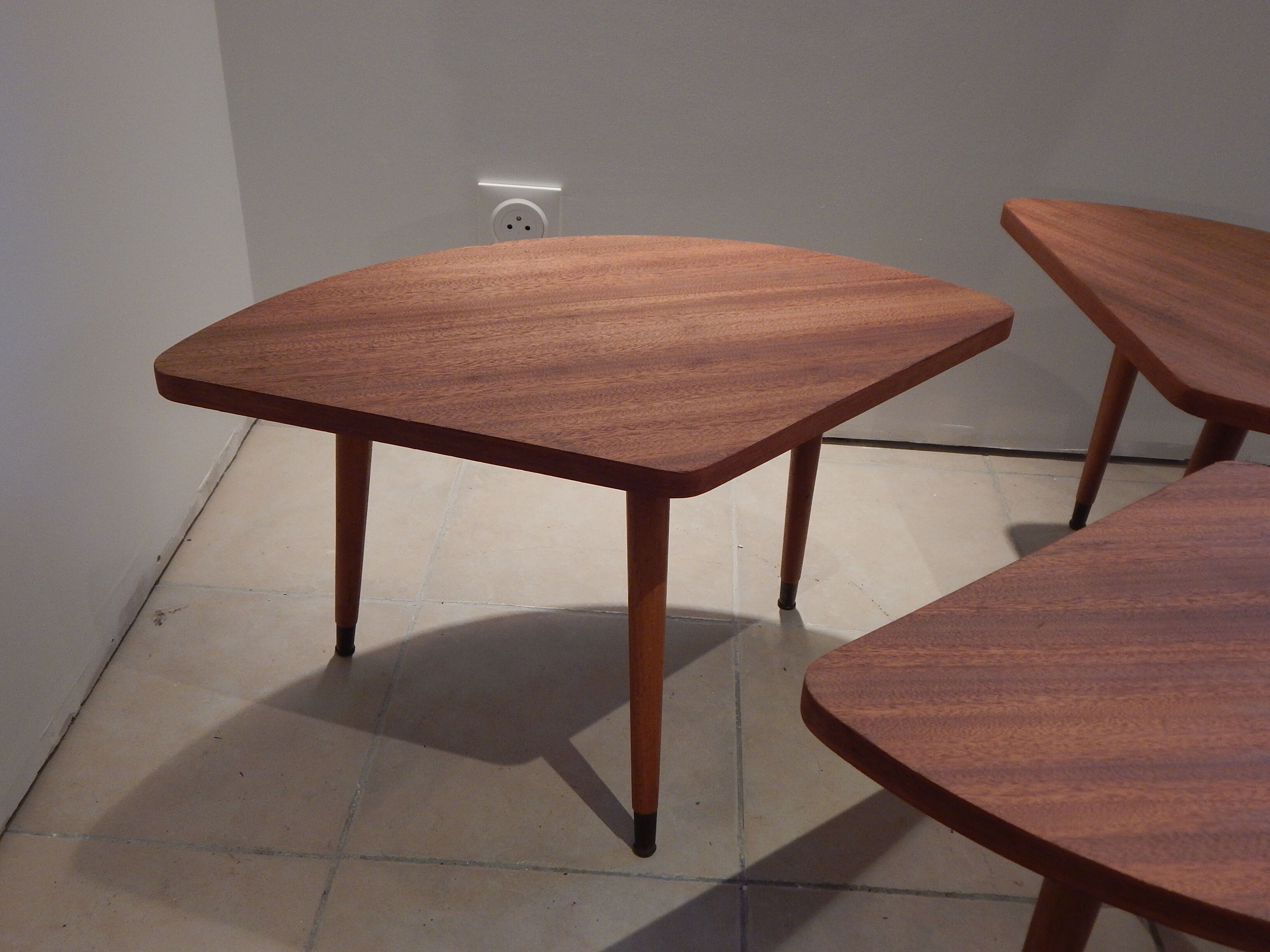 Vintage 50 modular tripod coffee table