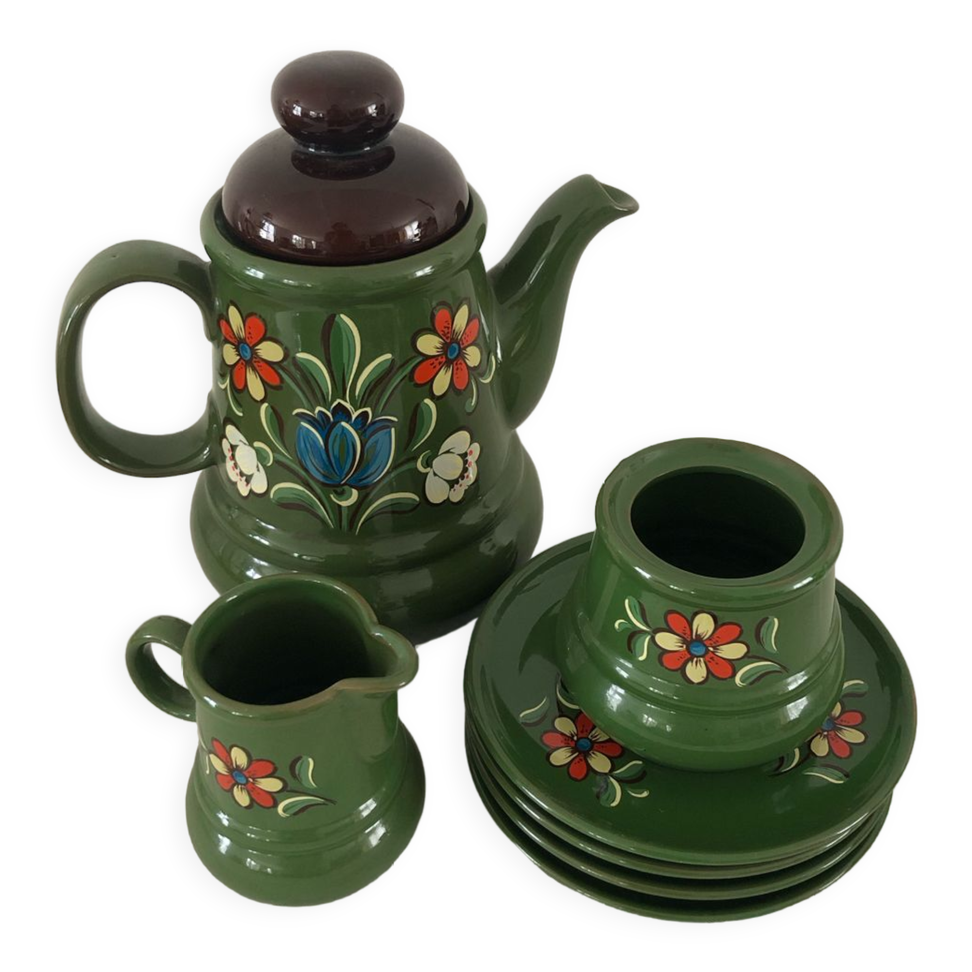 Set with coffee maker sugar milk pot and vintage Winterling plates