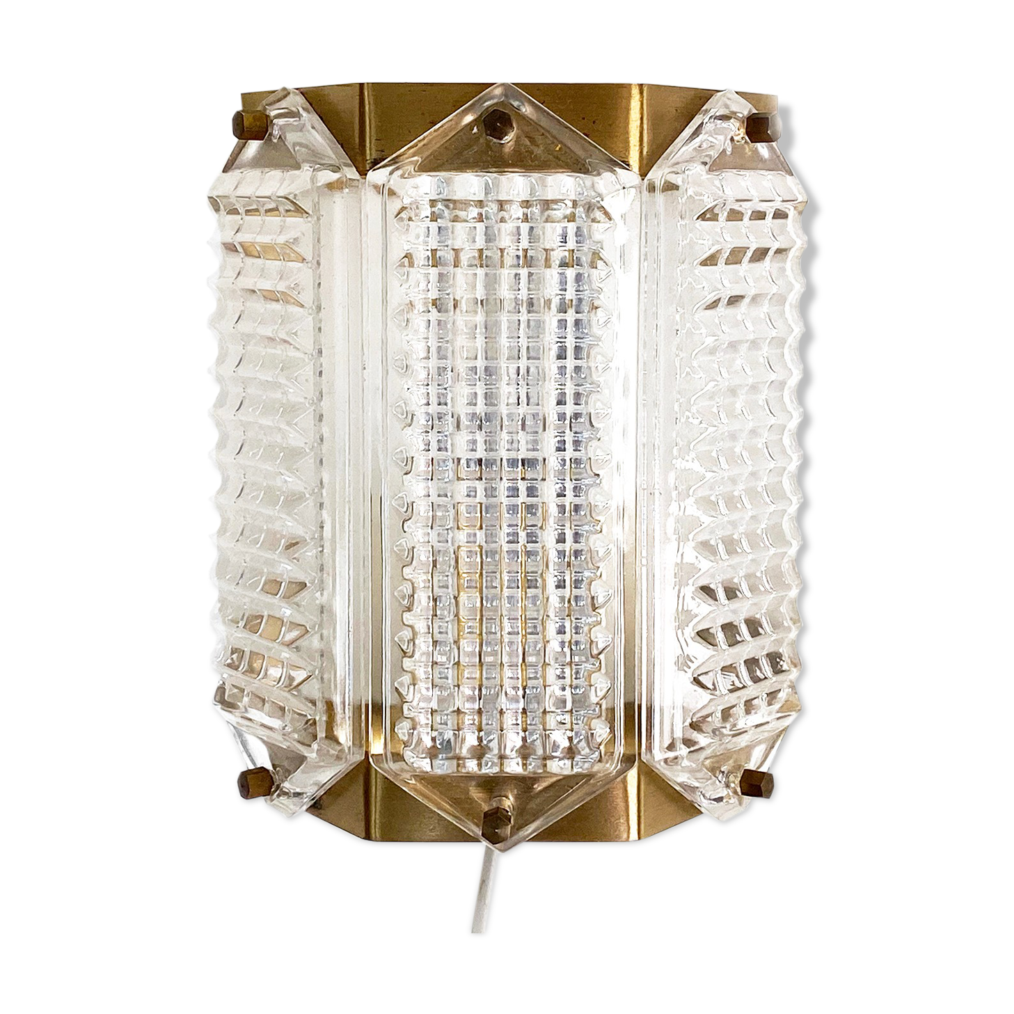 Brass and glass wall light/Sconce by Wiktor Berndt for Flygsfors. Sweden 1960s