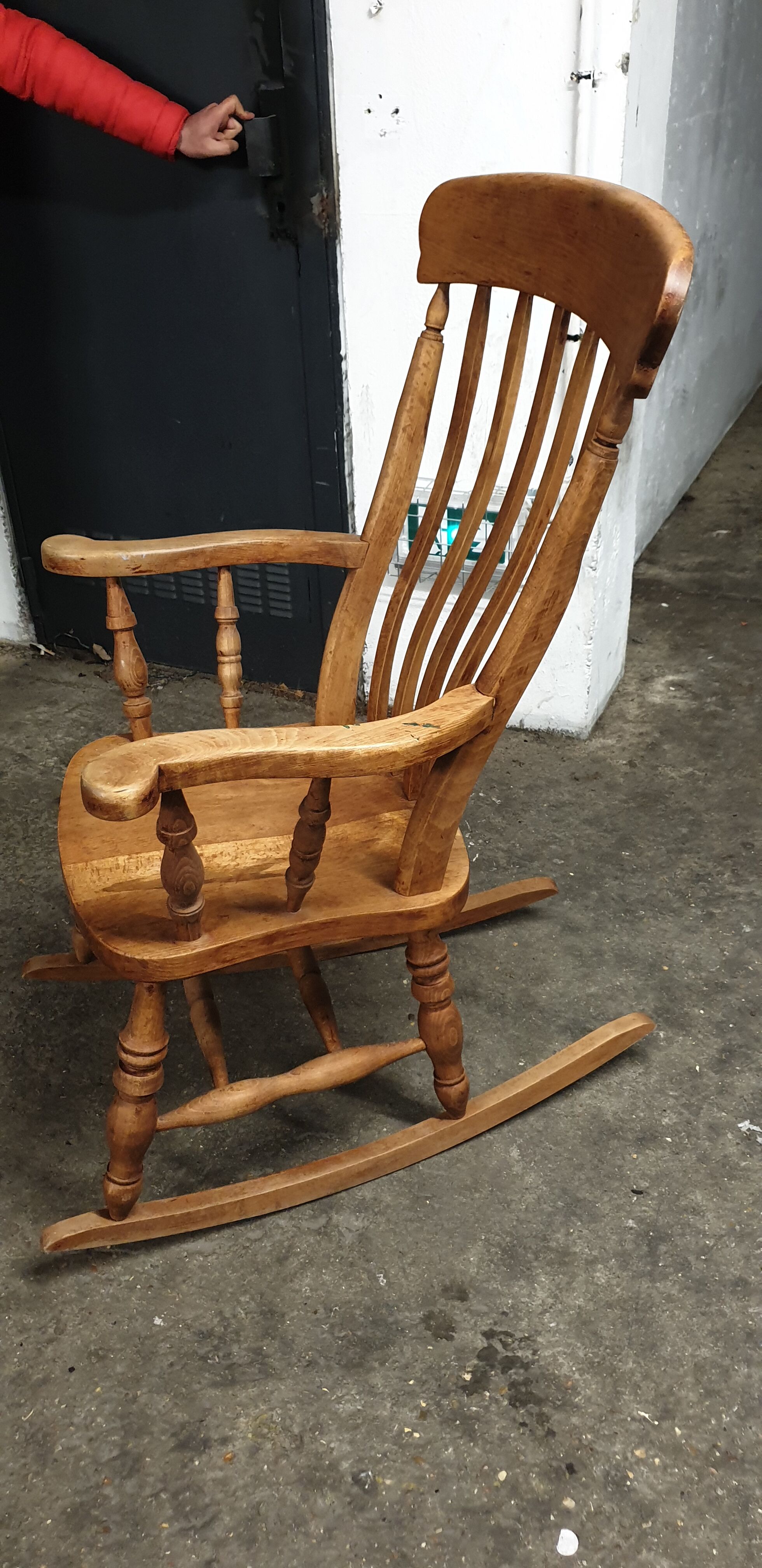 Rocking chair