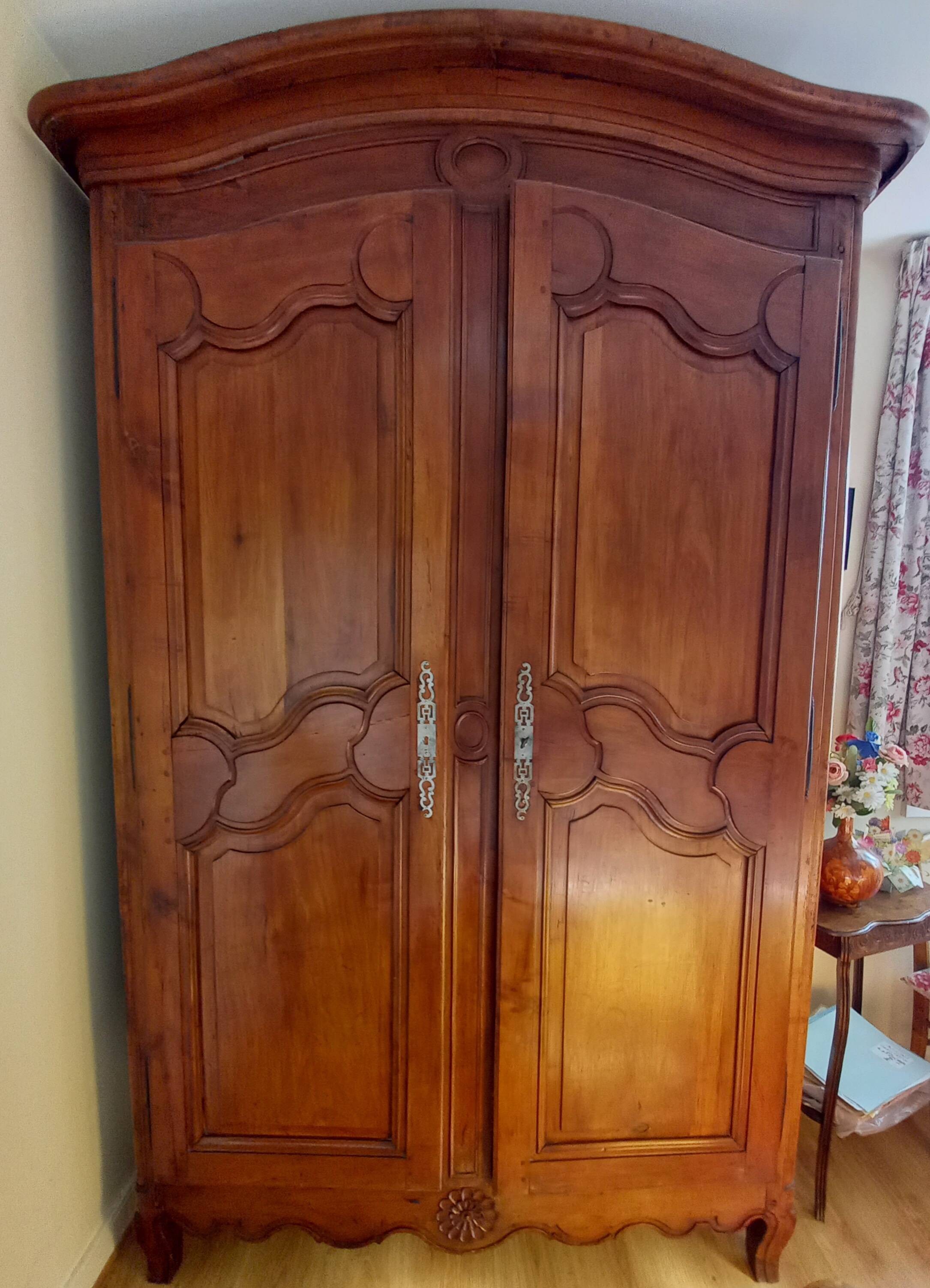 19th century solid mahogany wardrobe