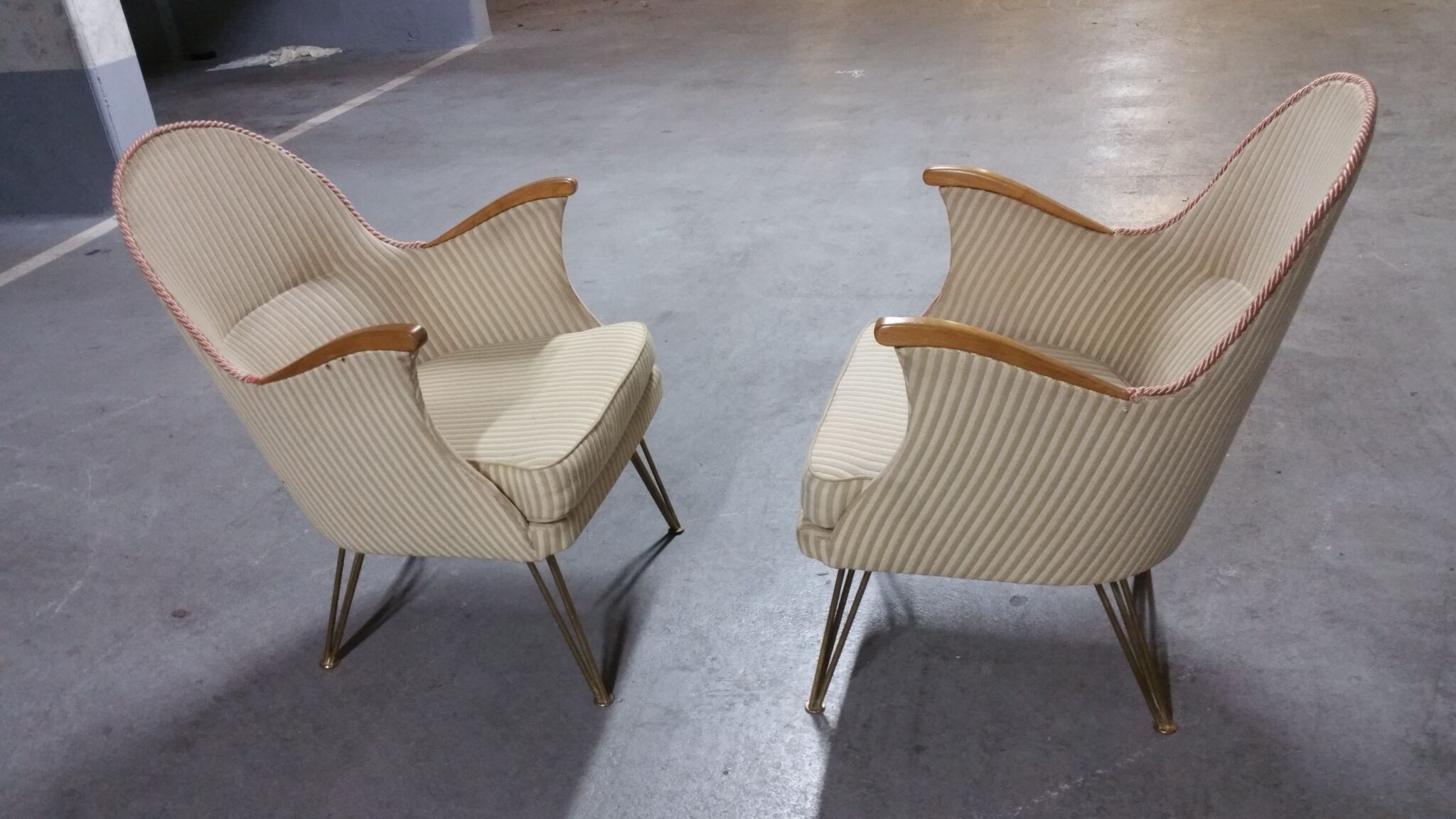 Paire de fauteuils années 50/60