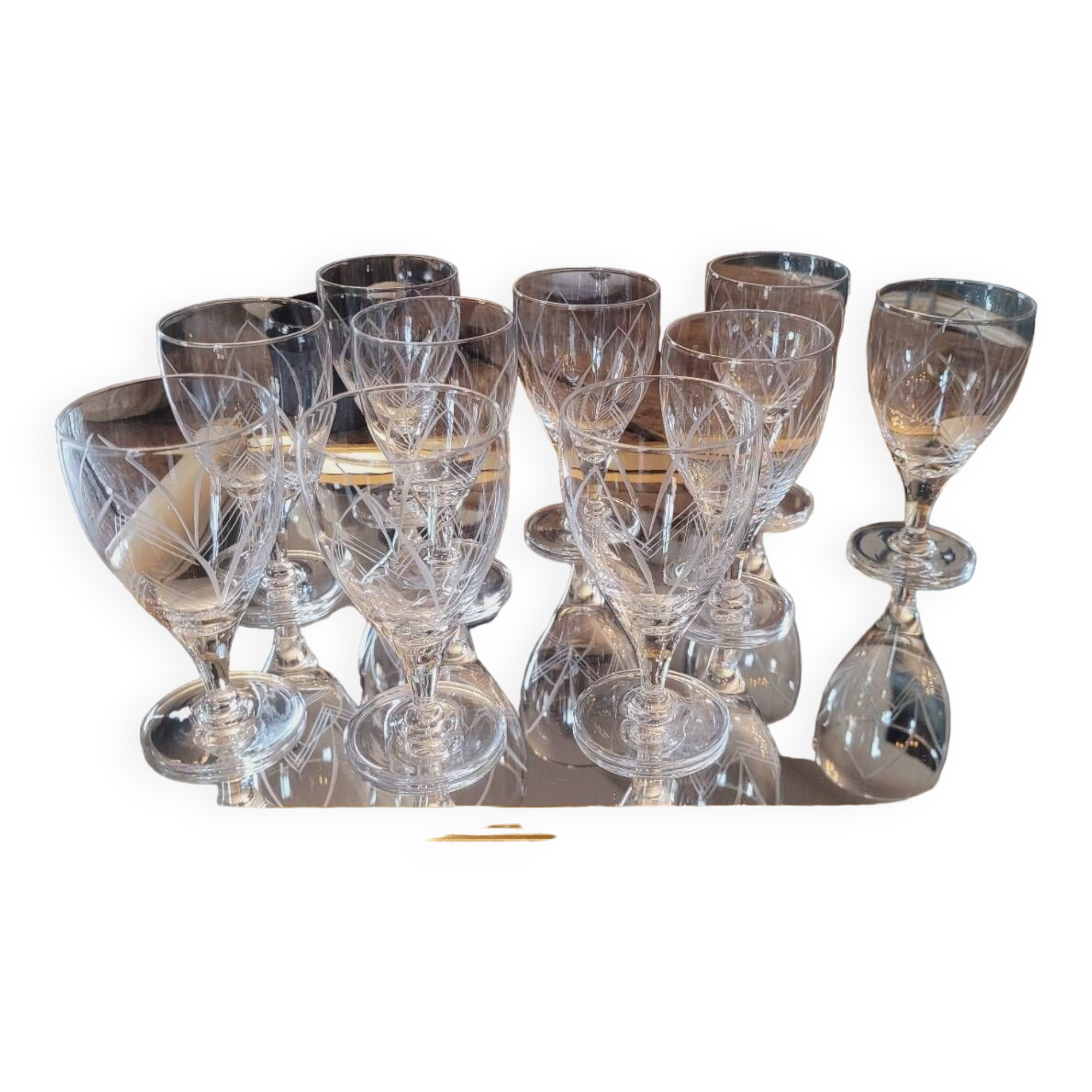 10 60's stemmed glasses