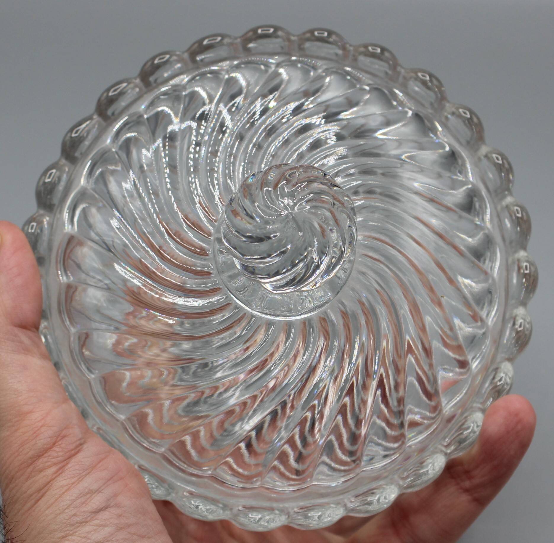 Sugar bowl, candy bowl