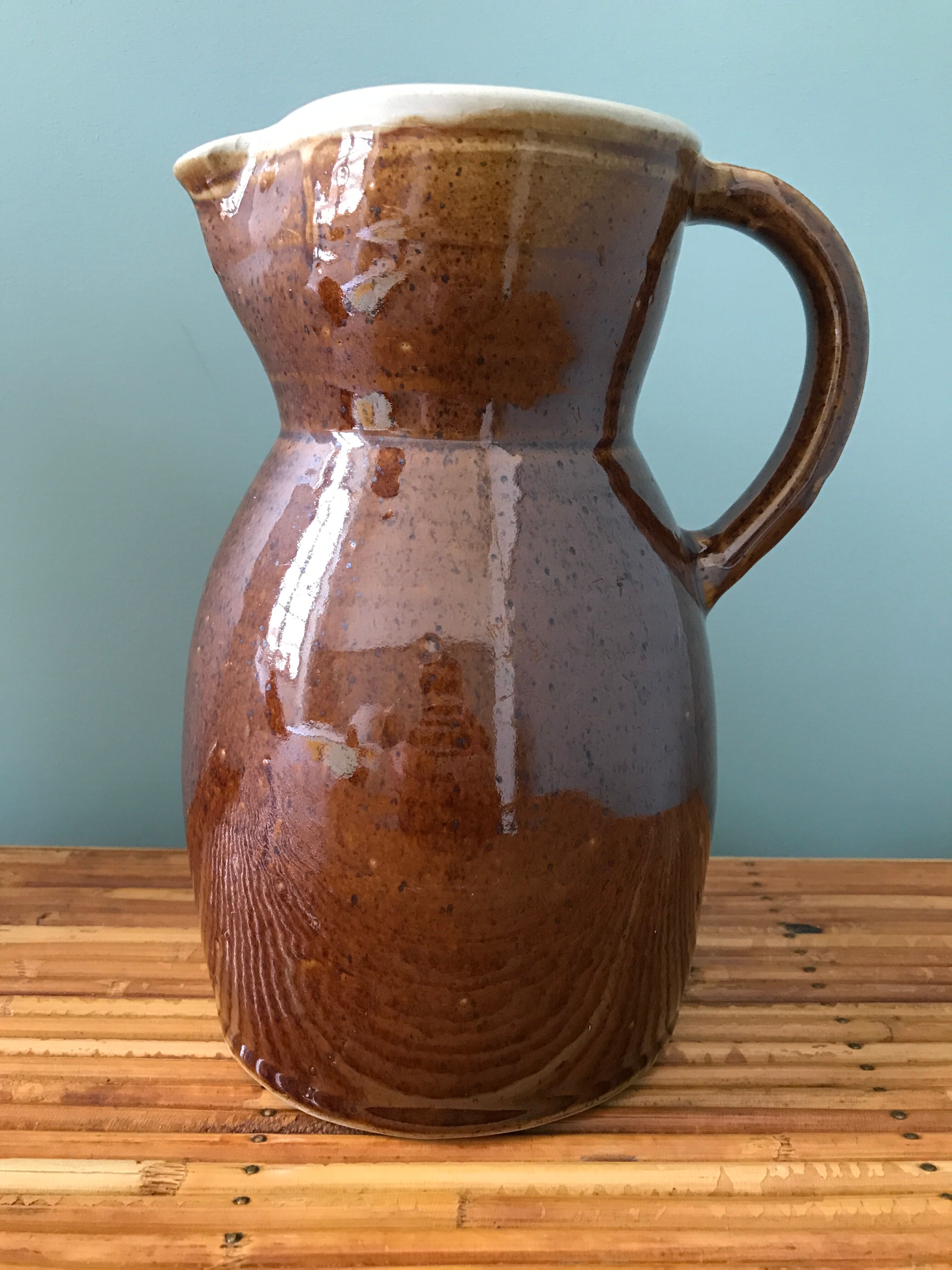 Sandstone pitcher 1.5 liters