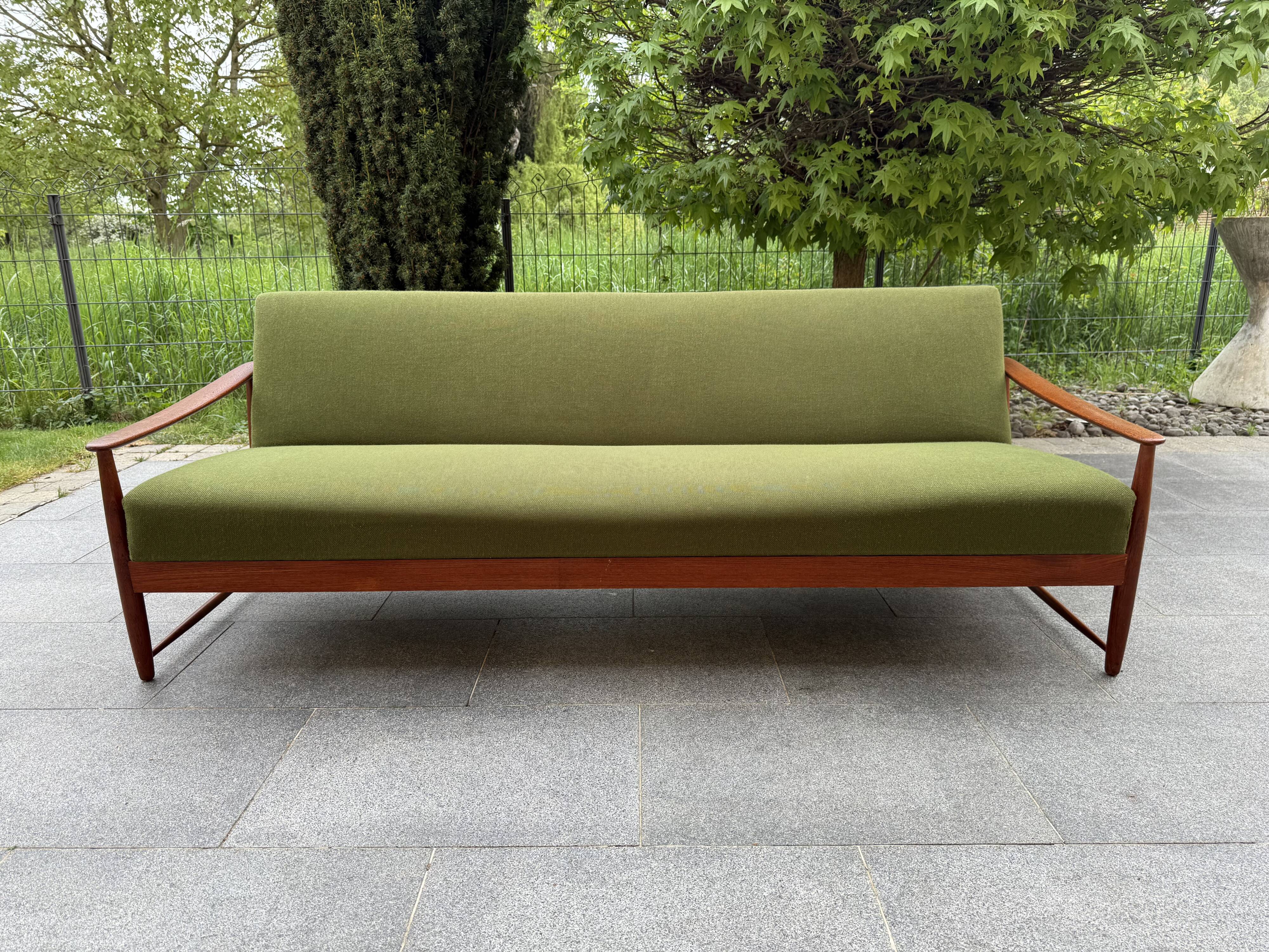 Scandinavian daybed from the 1960s.