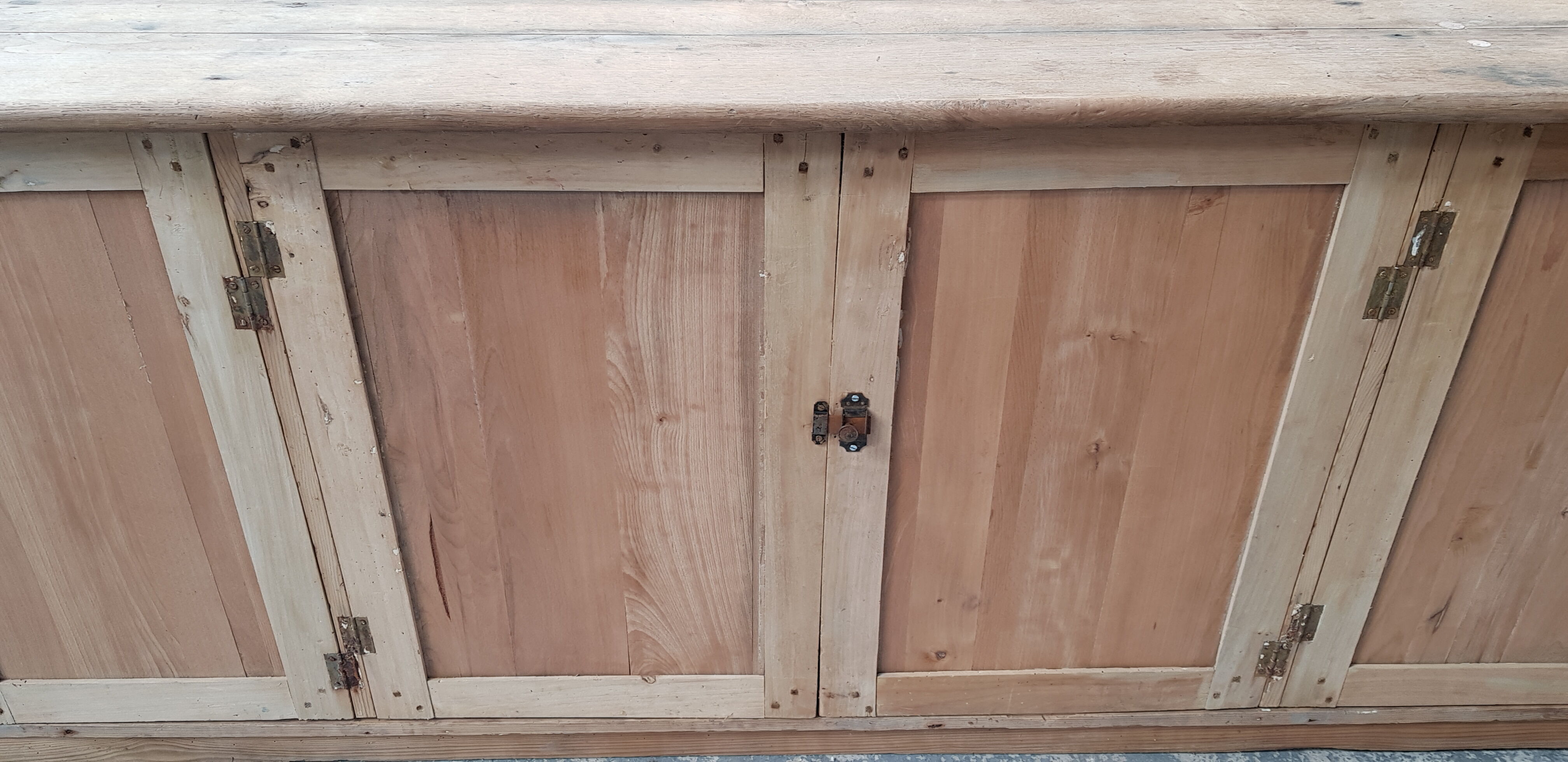 Haberdashery sidebaord