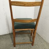 Chaise ancienne en bois
