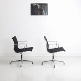 Set of 2 Vitra Aluminium Group chairs model EA108