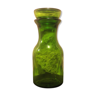 Glass jar