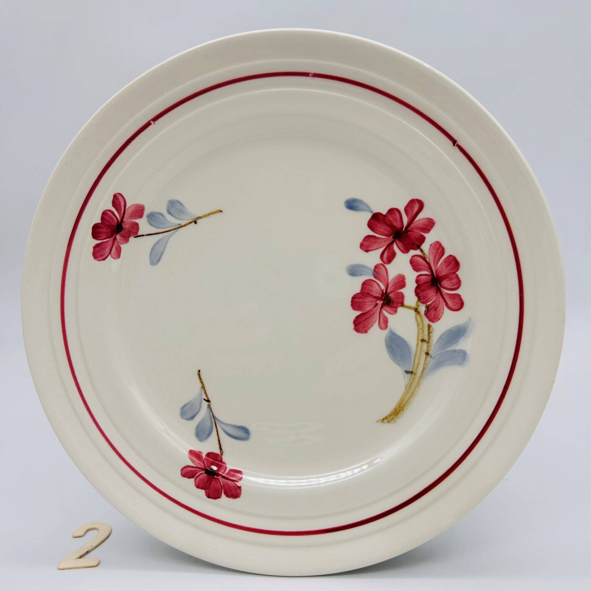 6 vintage flat plates. Ironstone.