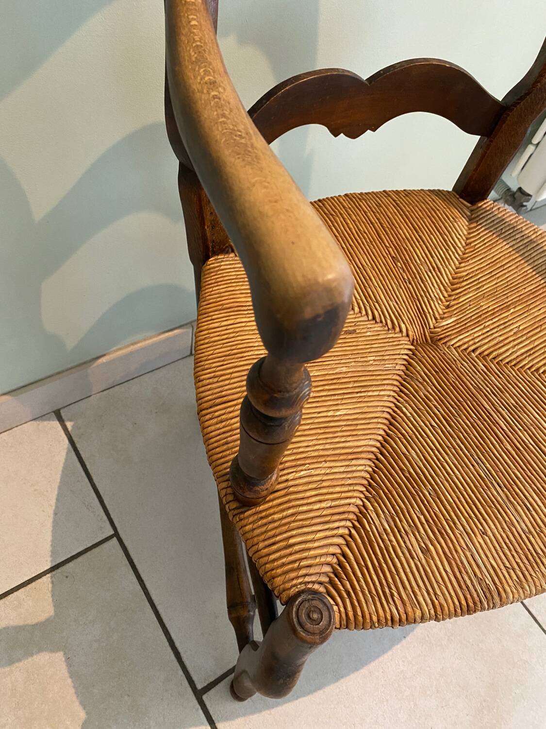 Straw country armchair