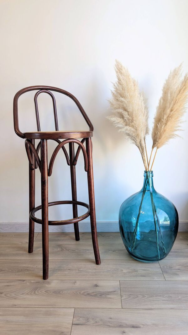 Chaise de bar bistrot en bois courbé et cannage style Thonet