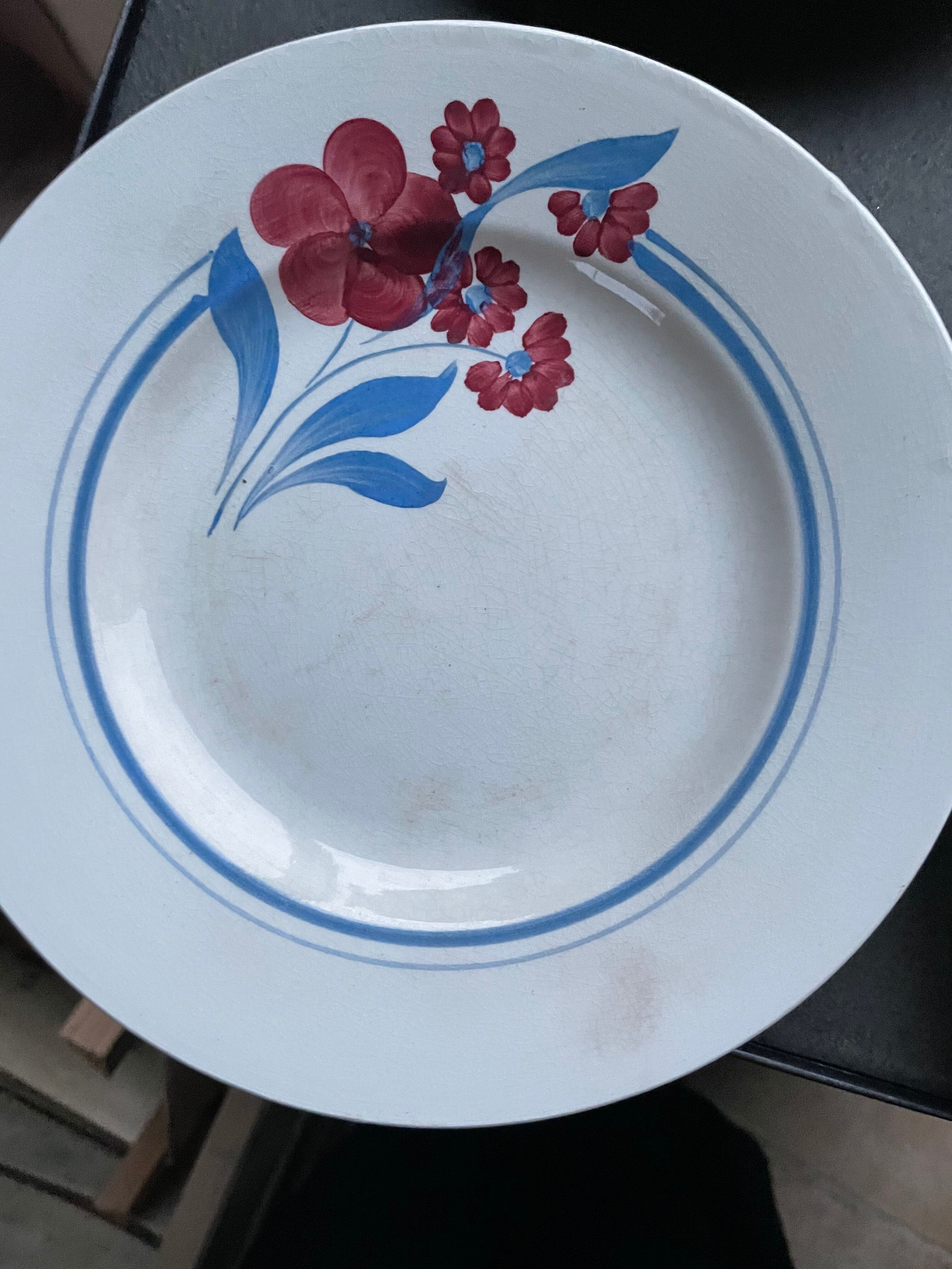 6 flat plates porcelain from Gien