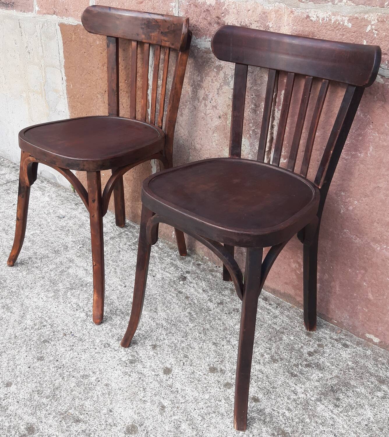 Bistro chairs (set of 2)