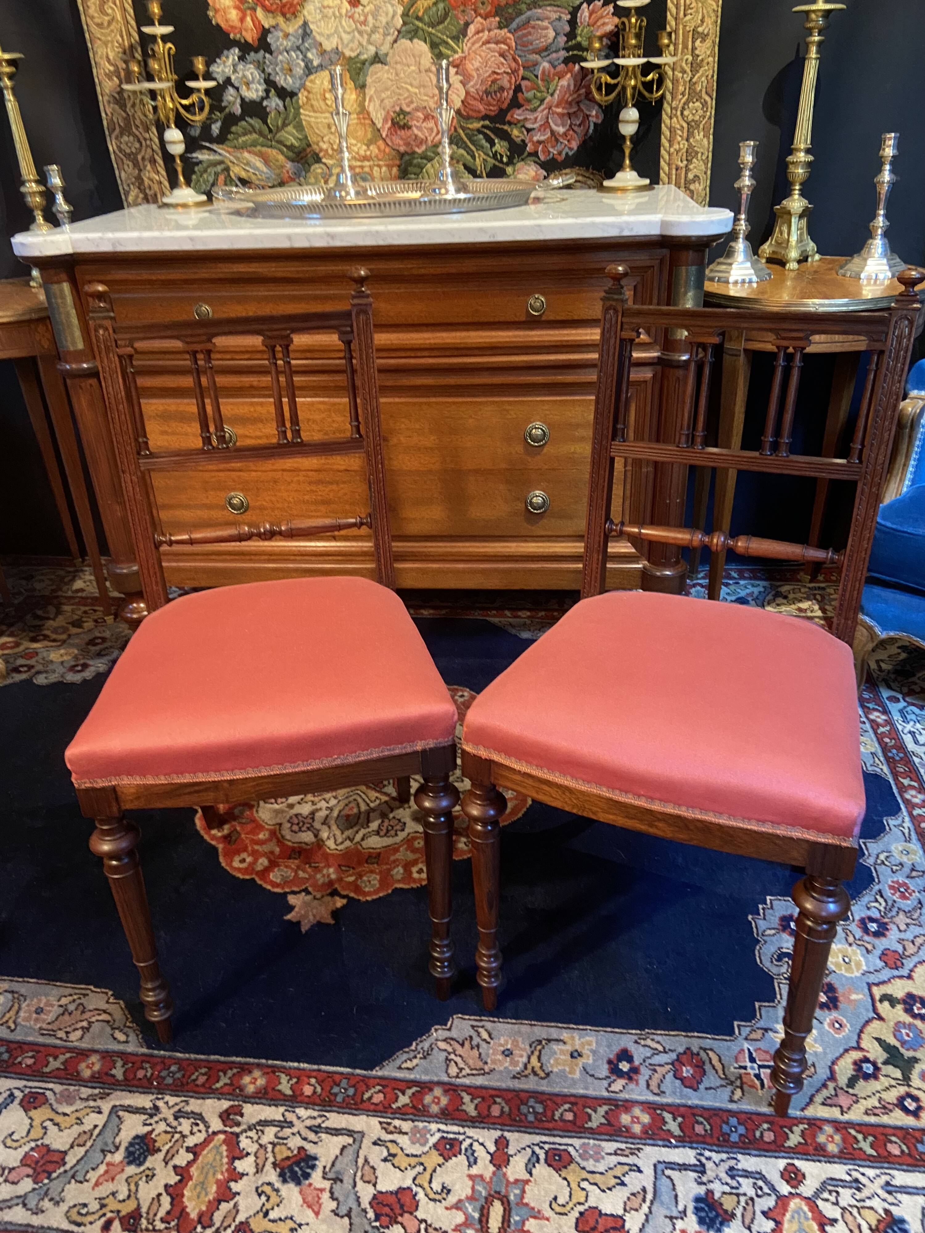 Pair of rosewood chairs from the 19th century, Napoleon III style.